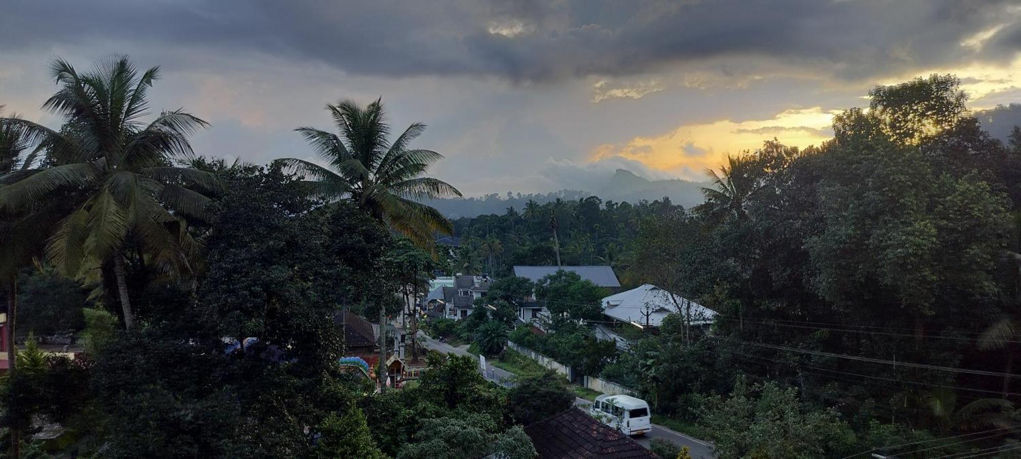 Himadri Munnar Holidays ภายนอก รูปภาพ