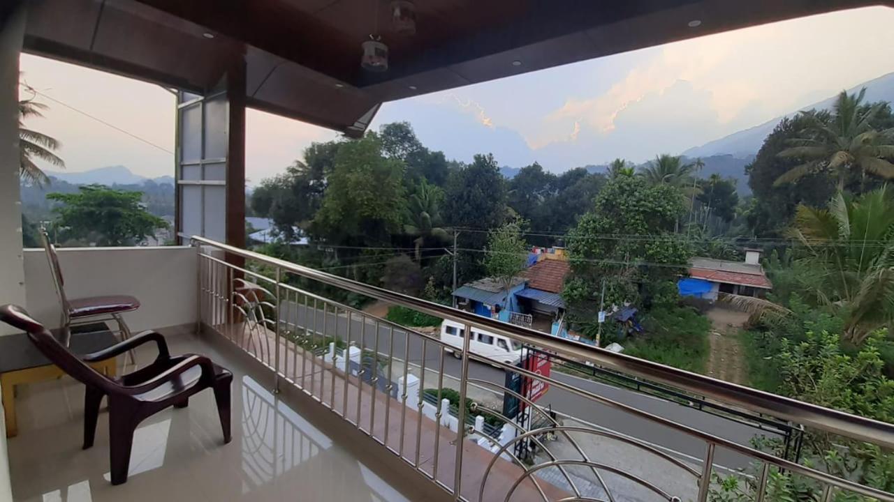 Himadri Munnar Holidays ภายนอก รูปภาพ